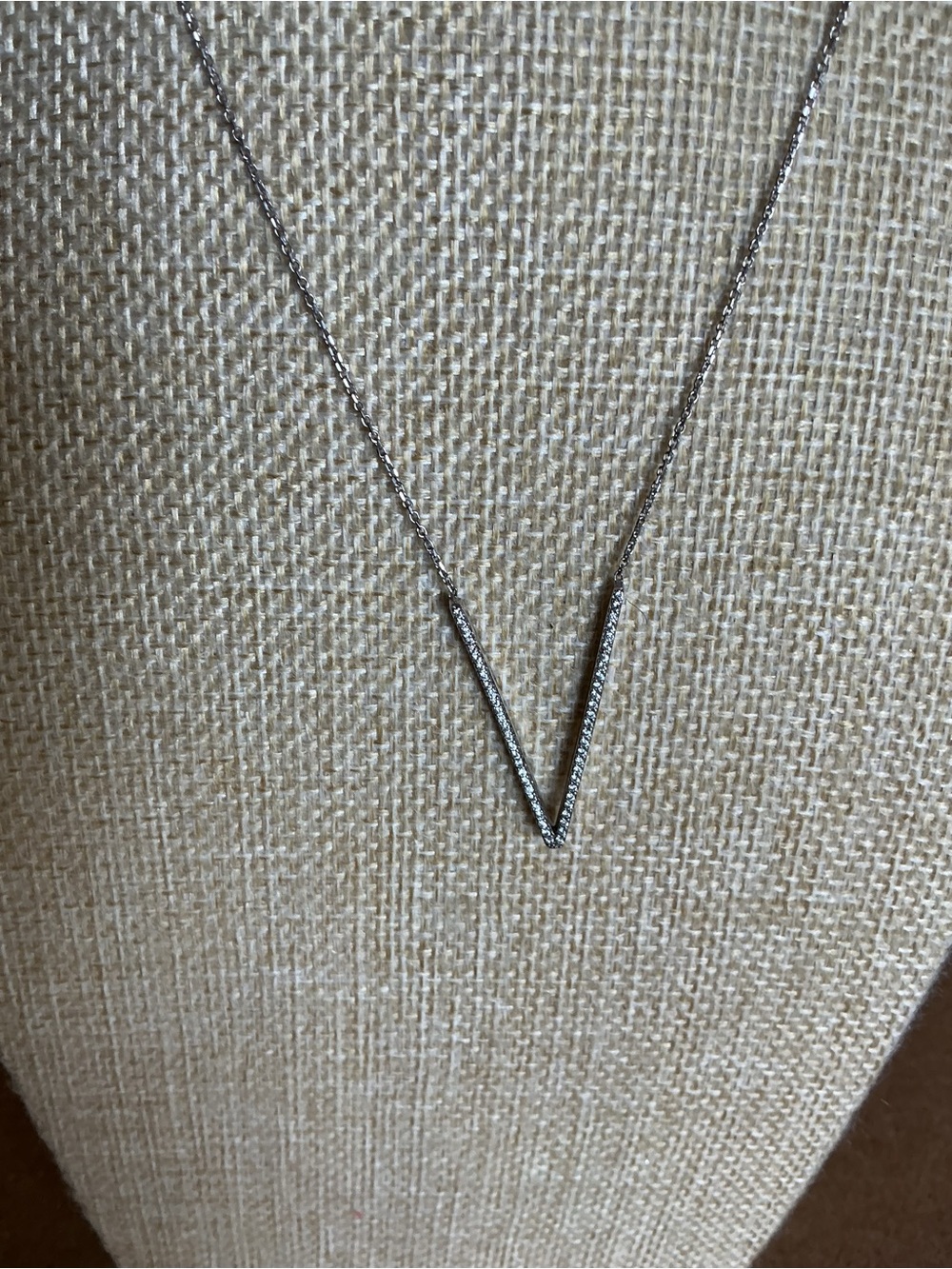 Sterling Silver V Pendant Necklace w/ Clear stones - Picture 2 of 4